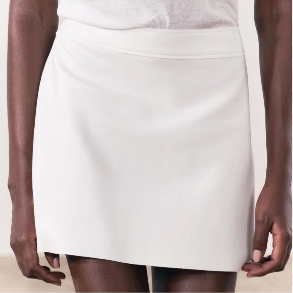 New ZARA OYSTER WHITE MINI SKIRT